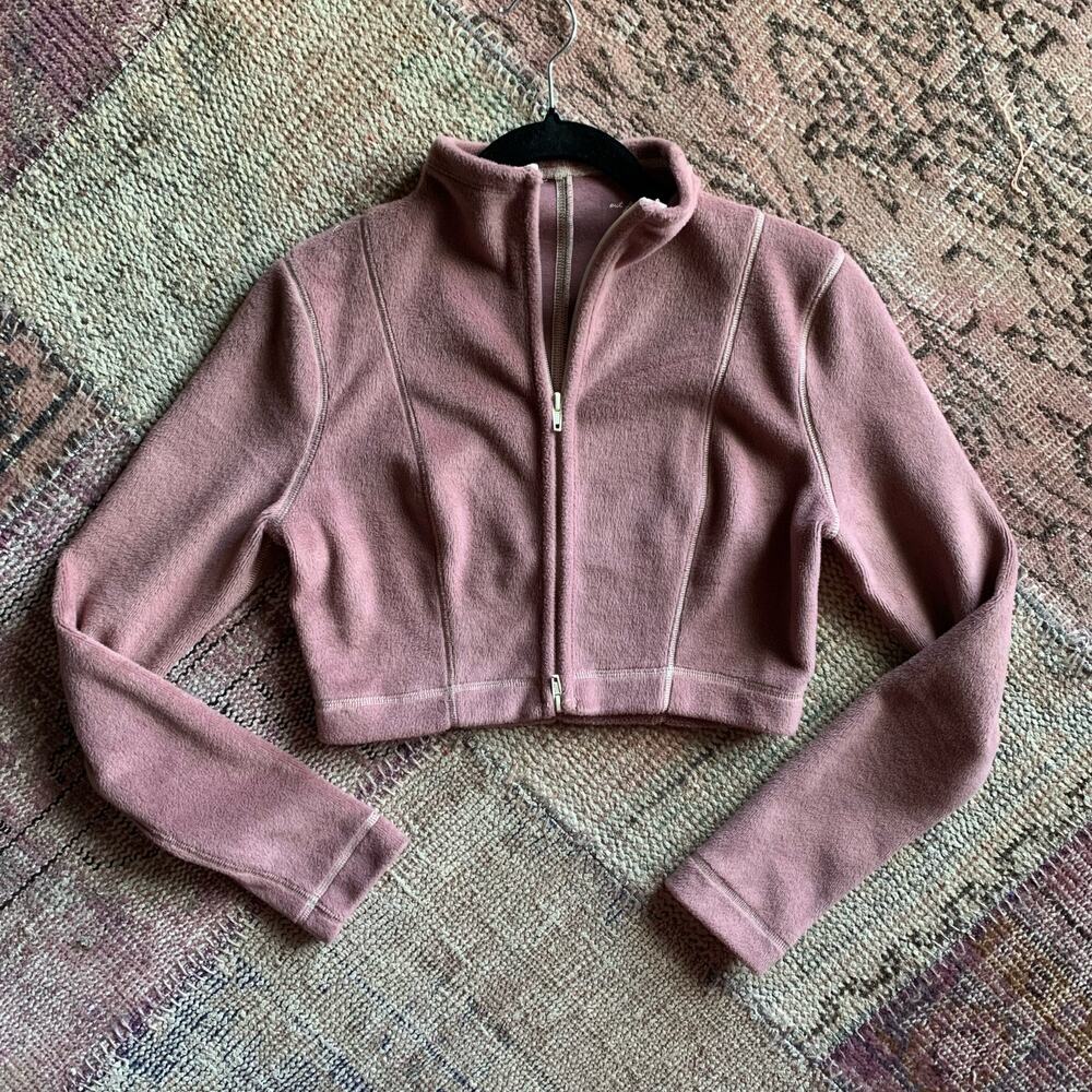 Out From Under MEDIUM Bethany Crop fleece purple mauve zip jacket